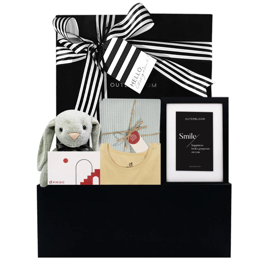 Outerbloom Moi Baby Boy Hampers